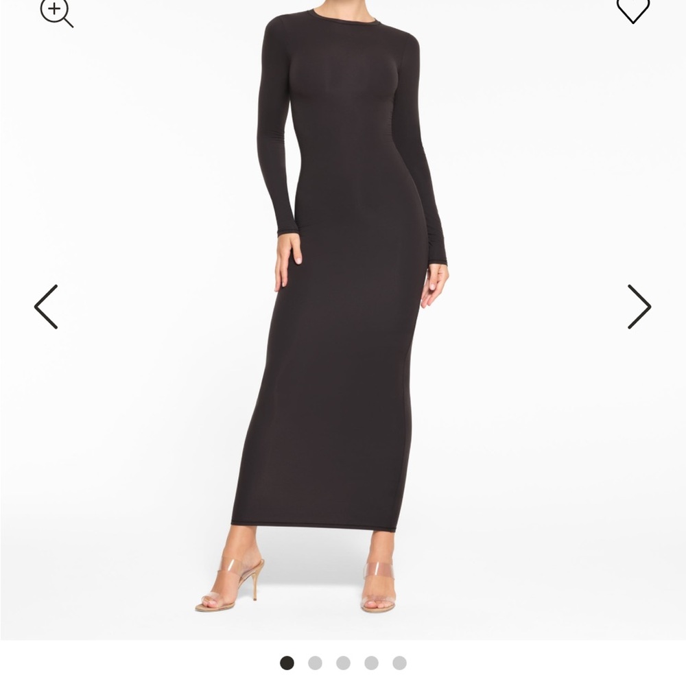 Skims first everybody crewneck long sleeve dress